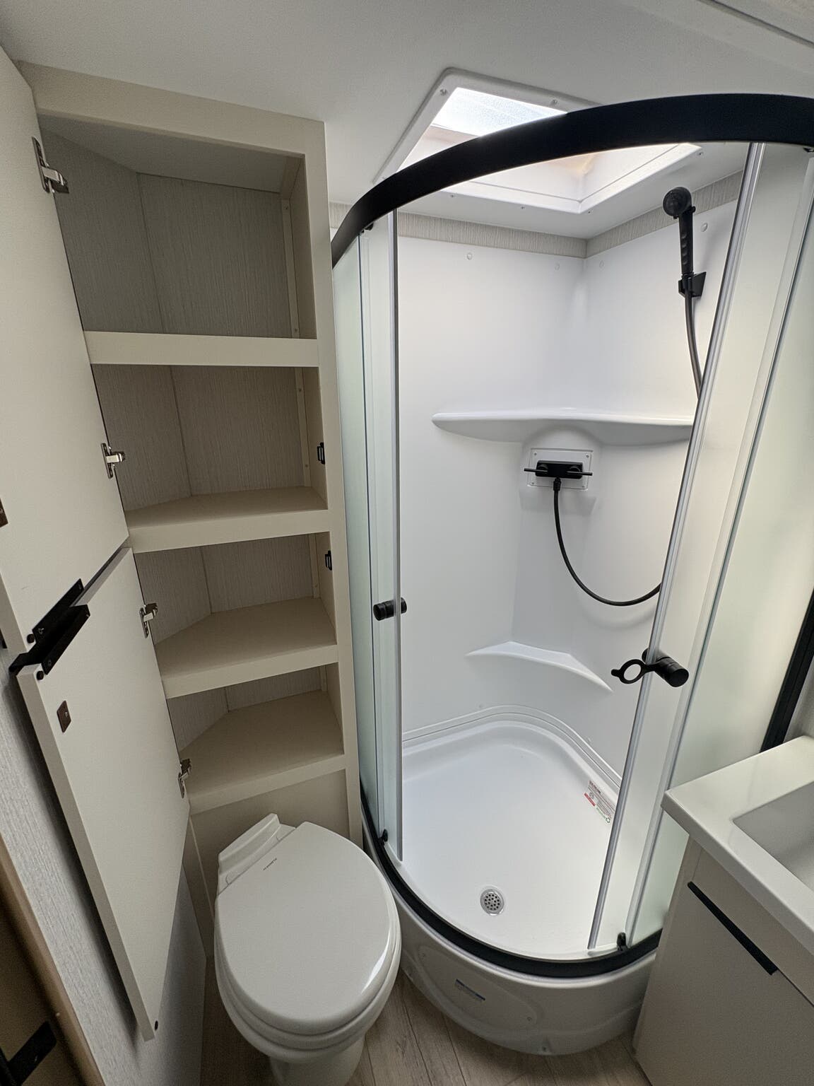 Thrive/18FBS/2026 image-16