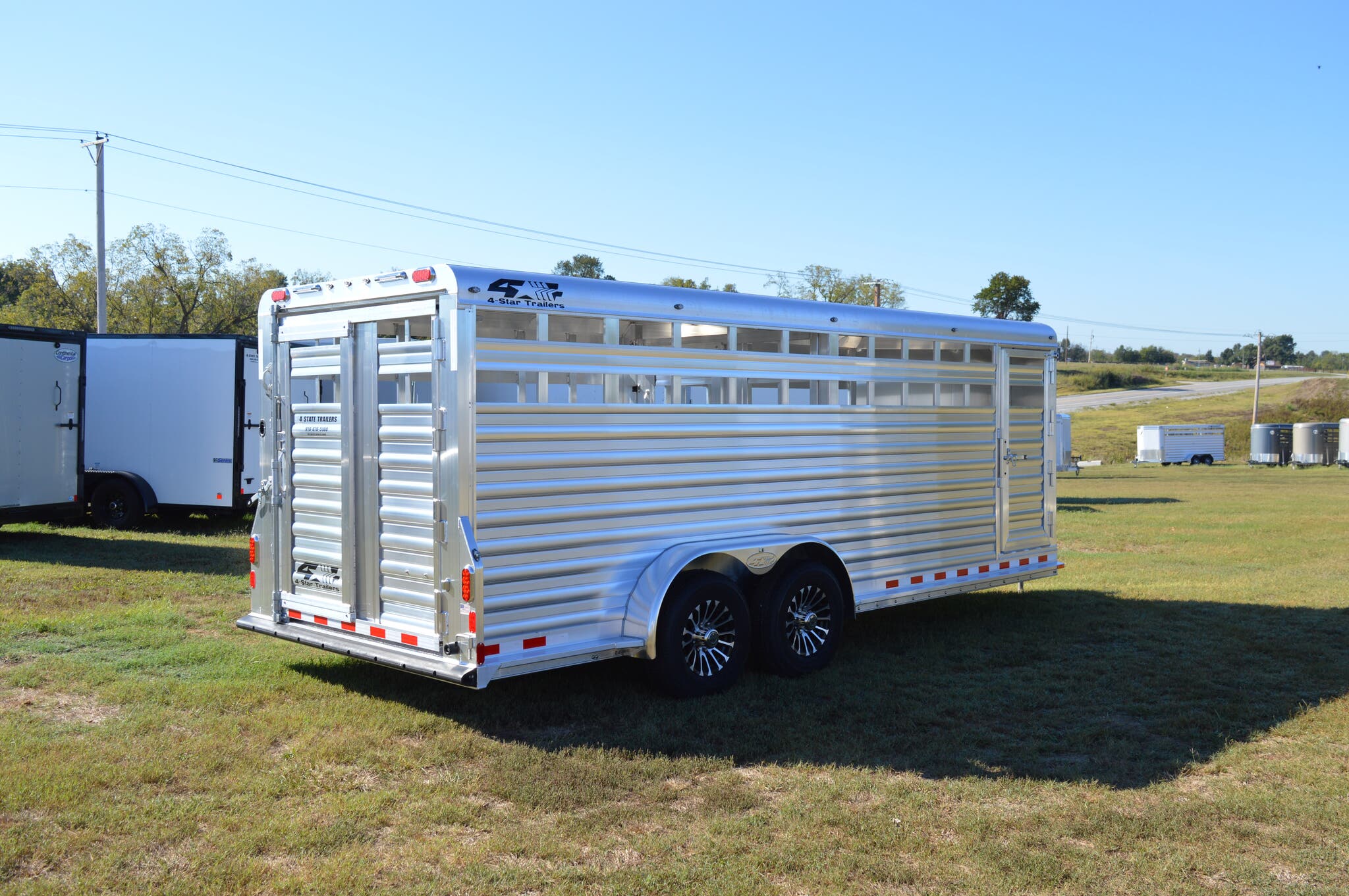 Trailer Photo 3