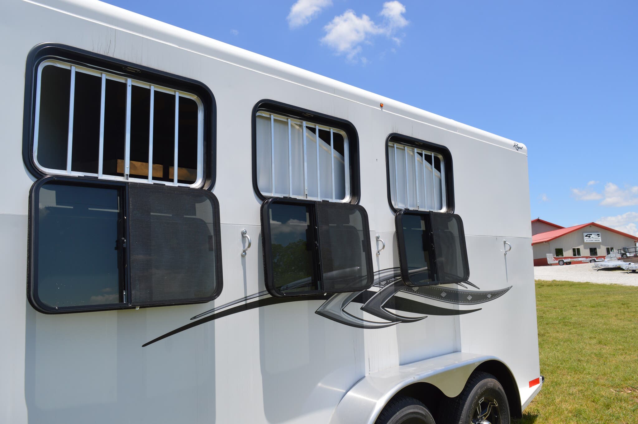 Trailer Photo 15