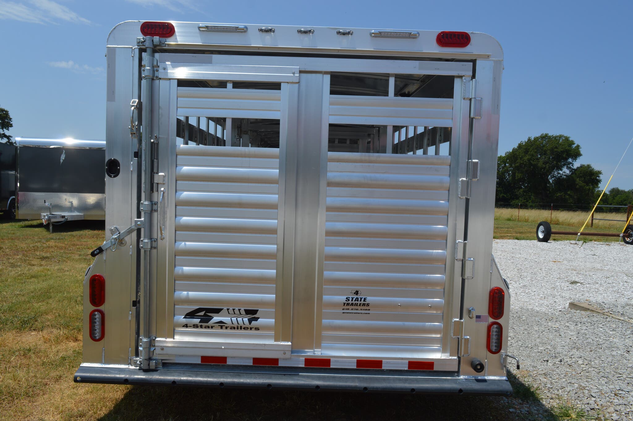 Trailer Photo 18