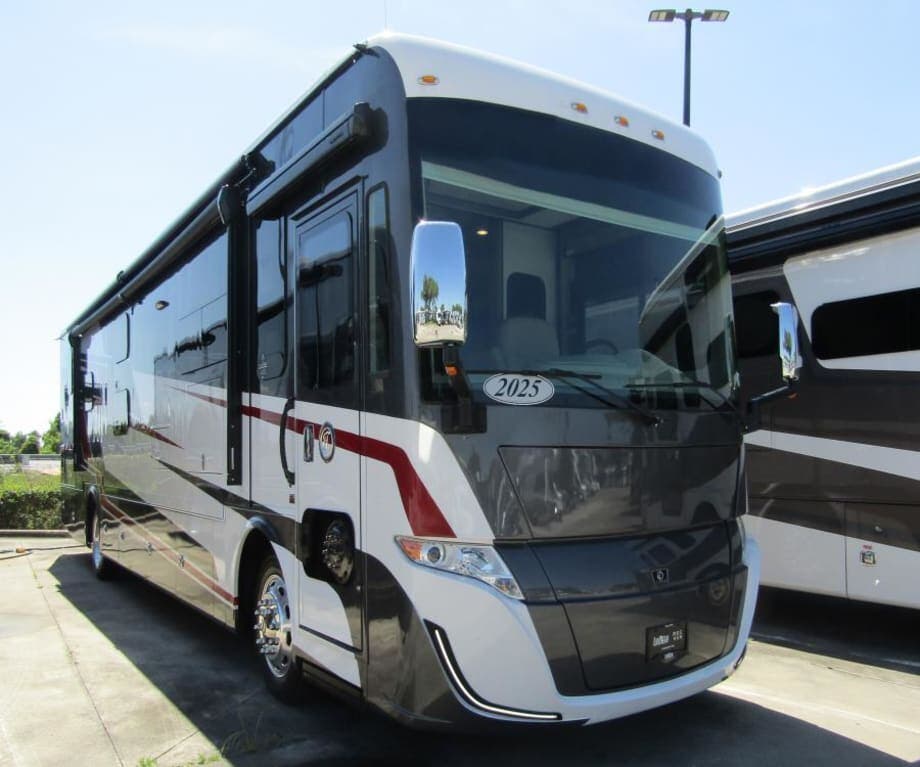 2025 Tiffin Byway 38BL Red 2025 Motorhome in Port Saint Lucie FL