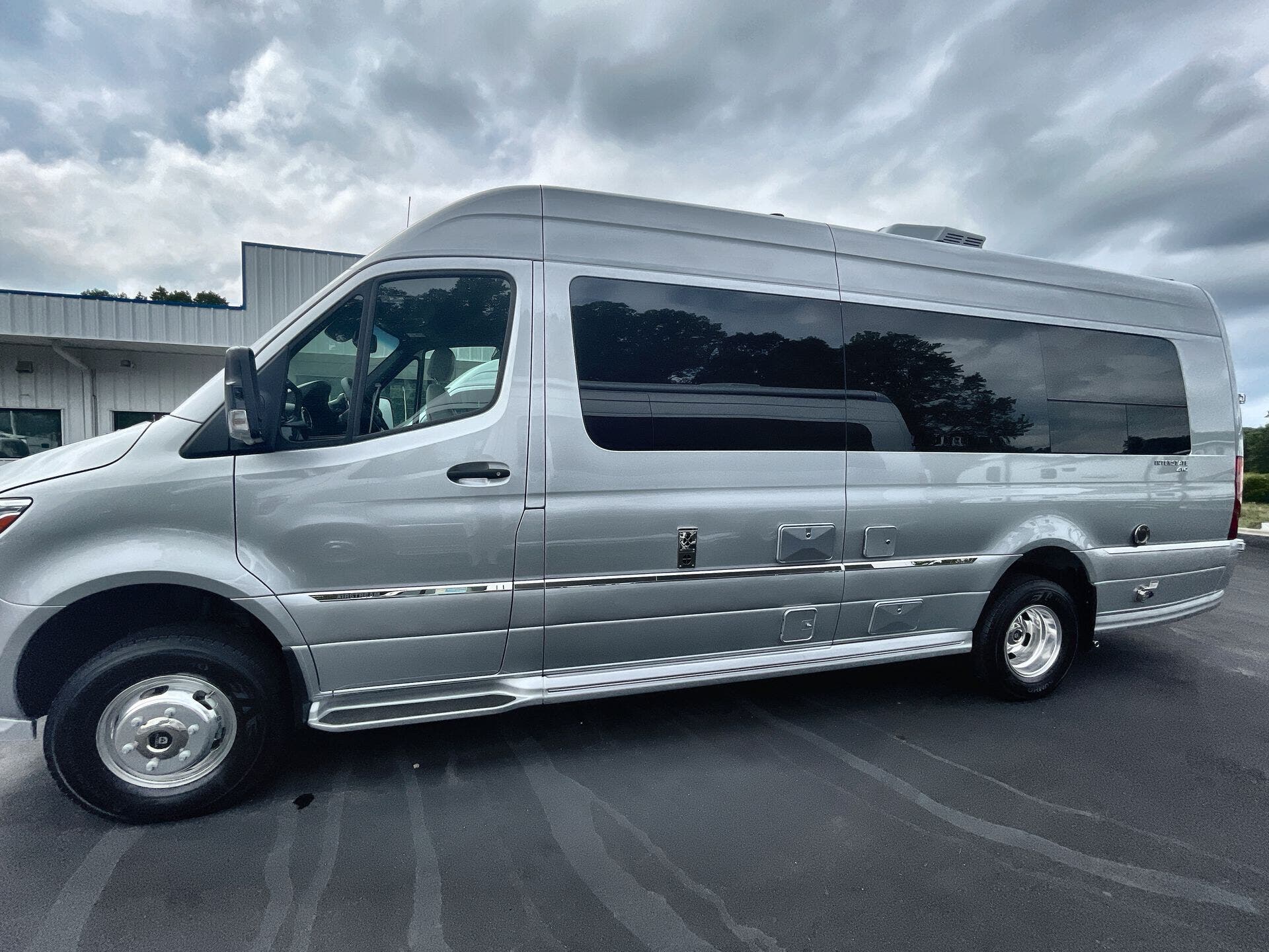 2025 Airstream Interstate 24GT Std. Model 2025 Motorhome in Buda TX