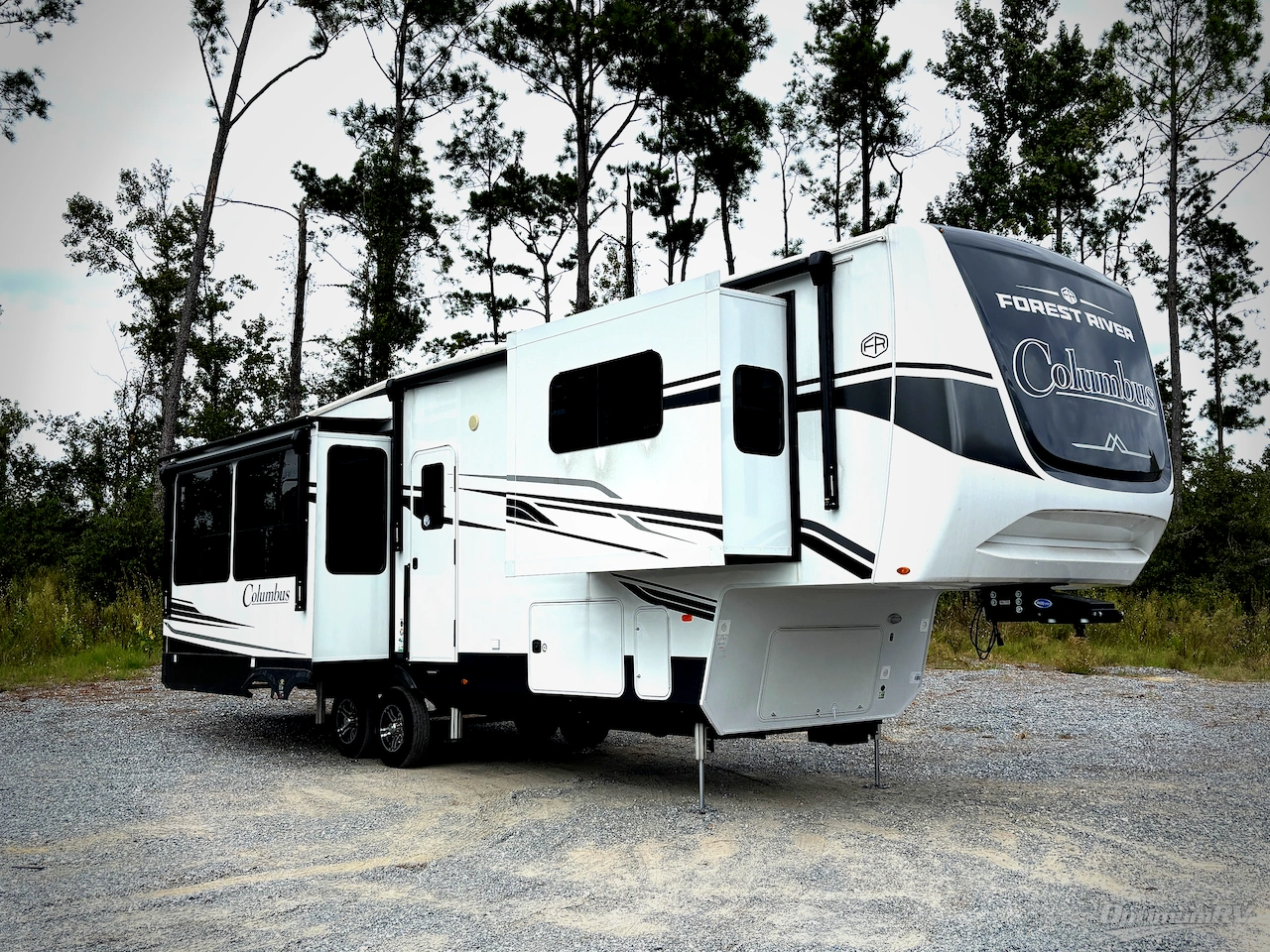 2025 Palomino Columbus