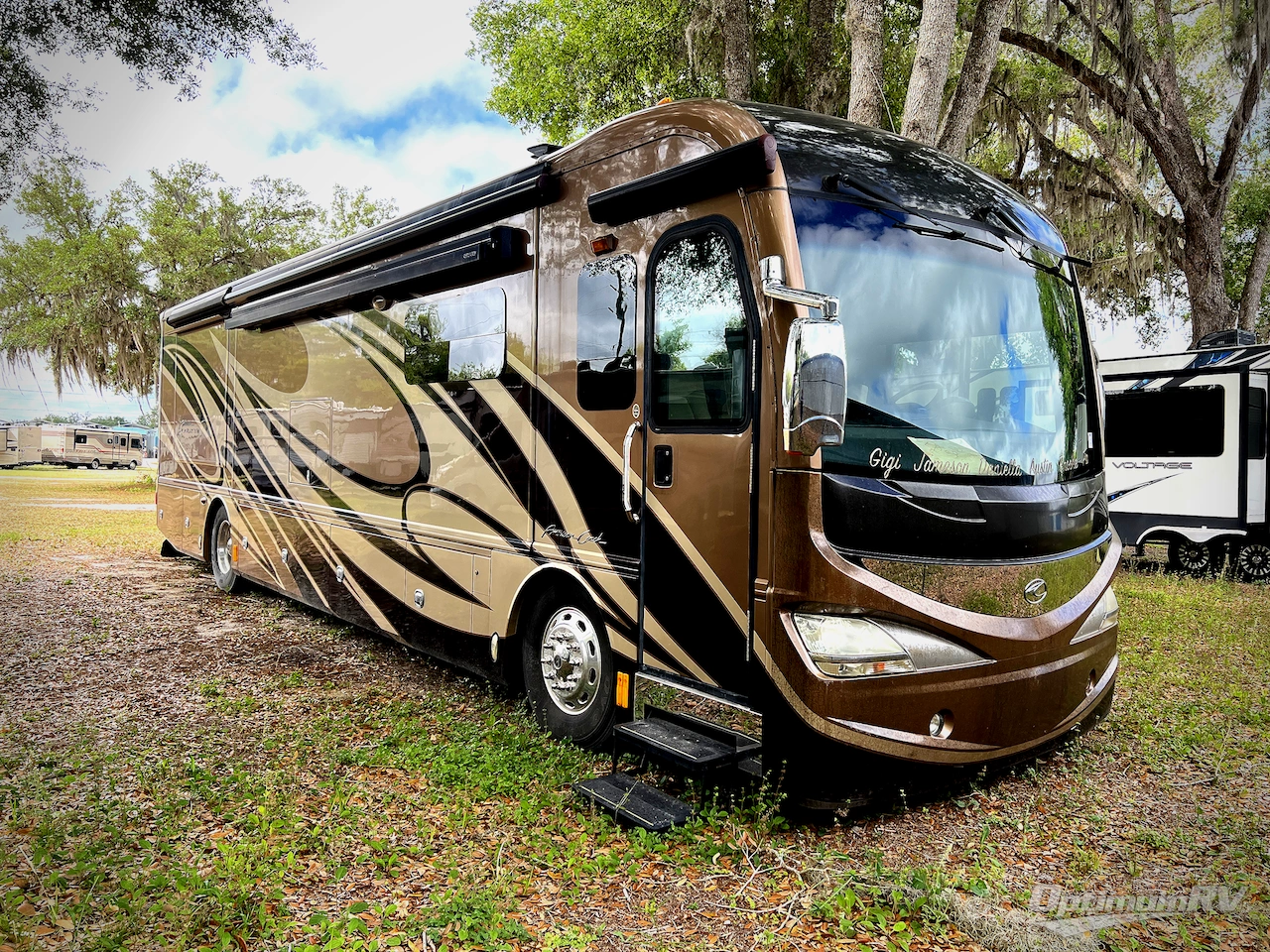 2015 American Coach American Revolution