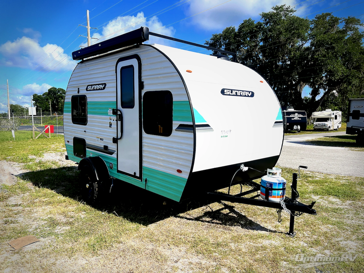 2027 Sunset Park RV SunRay