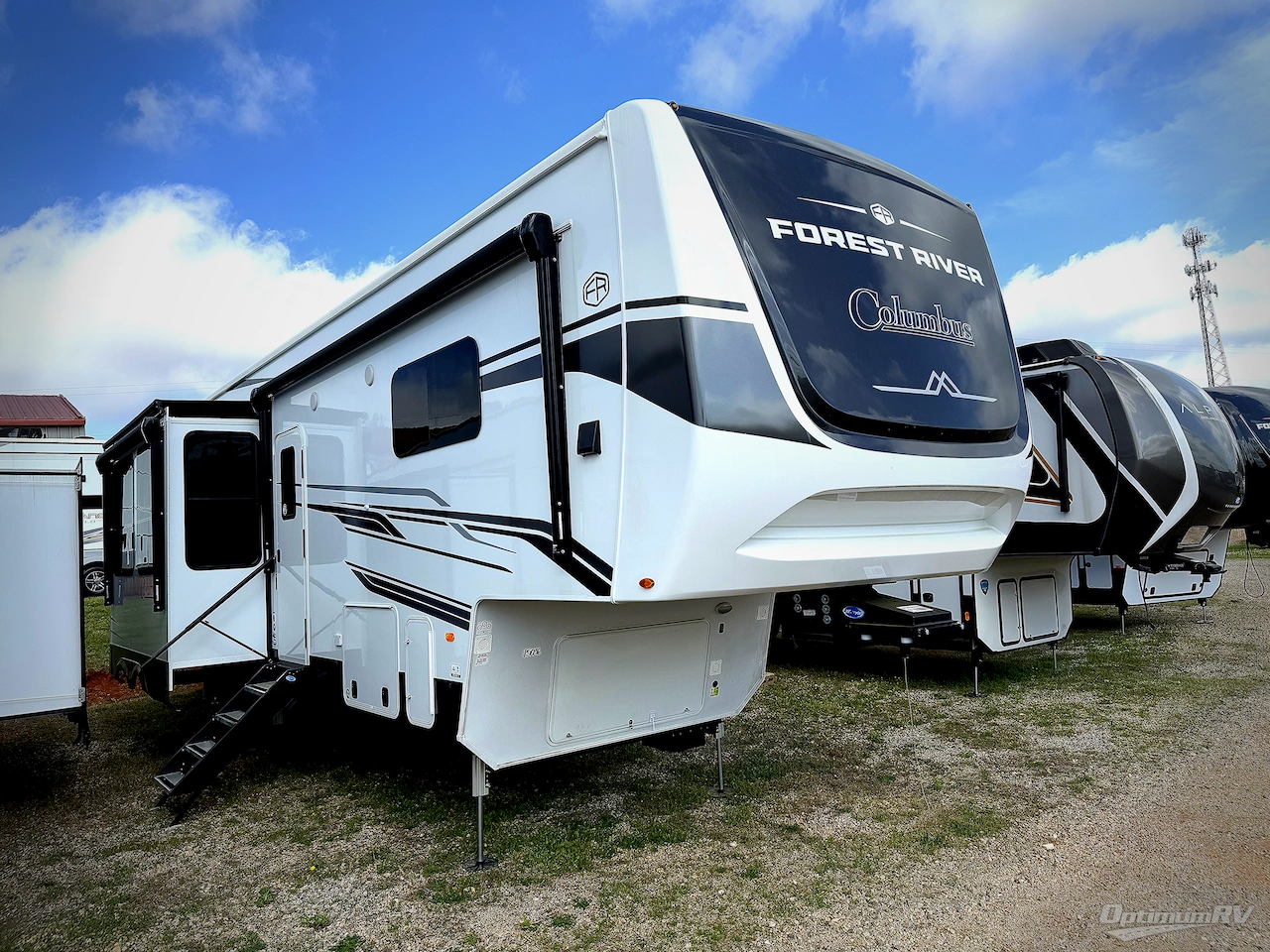 2025 Palomino Columbus