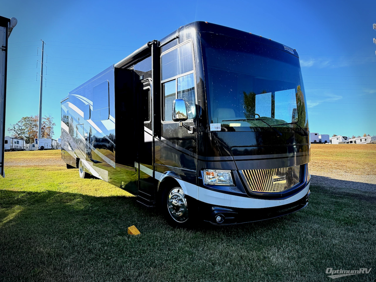 2018 Newmar Canyon Star