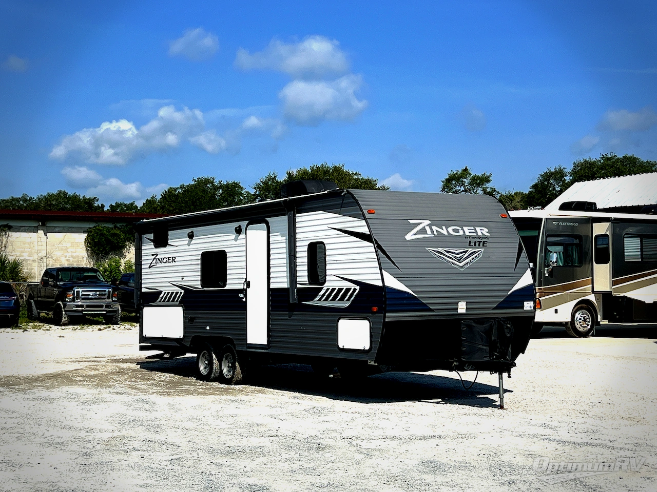 2023 CrossRoads Zinger Lite