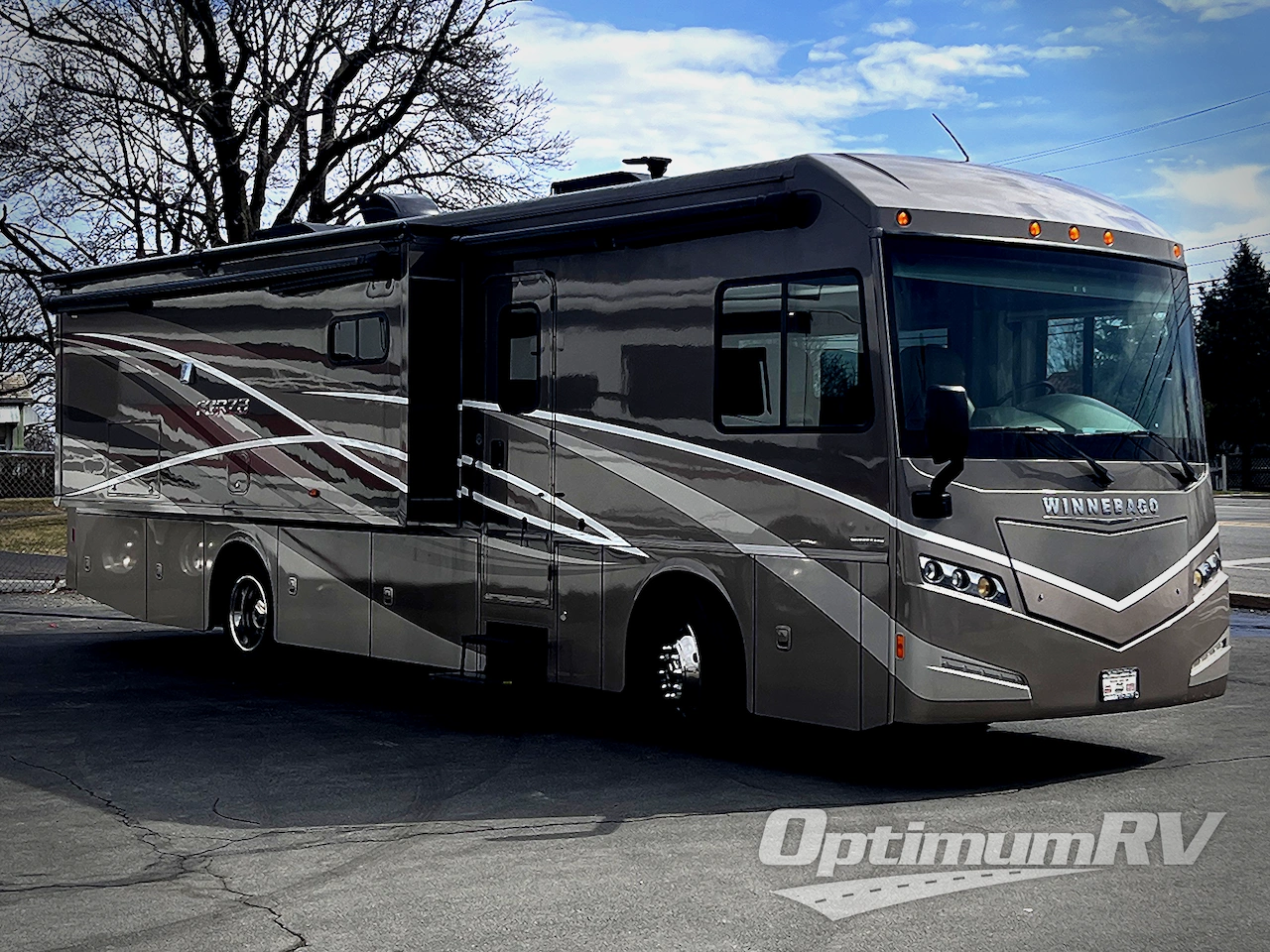 2017 Winnebago Forza
