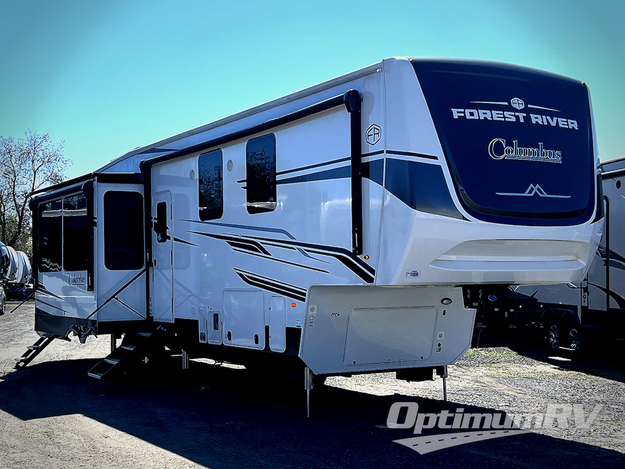 2025 Palomino Columbus