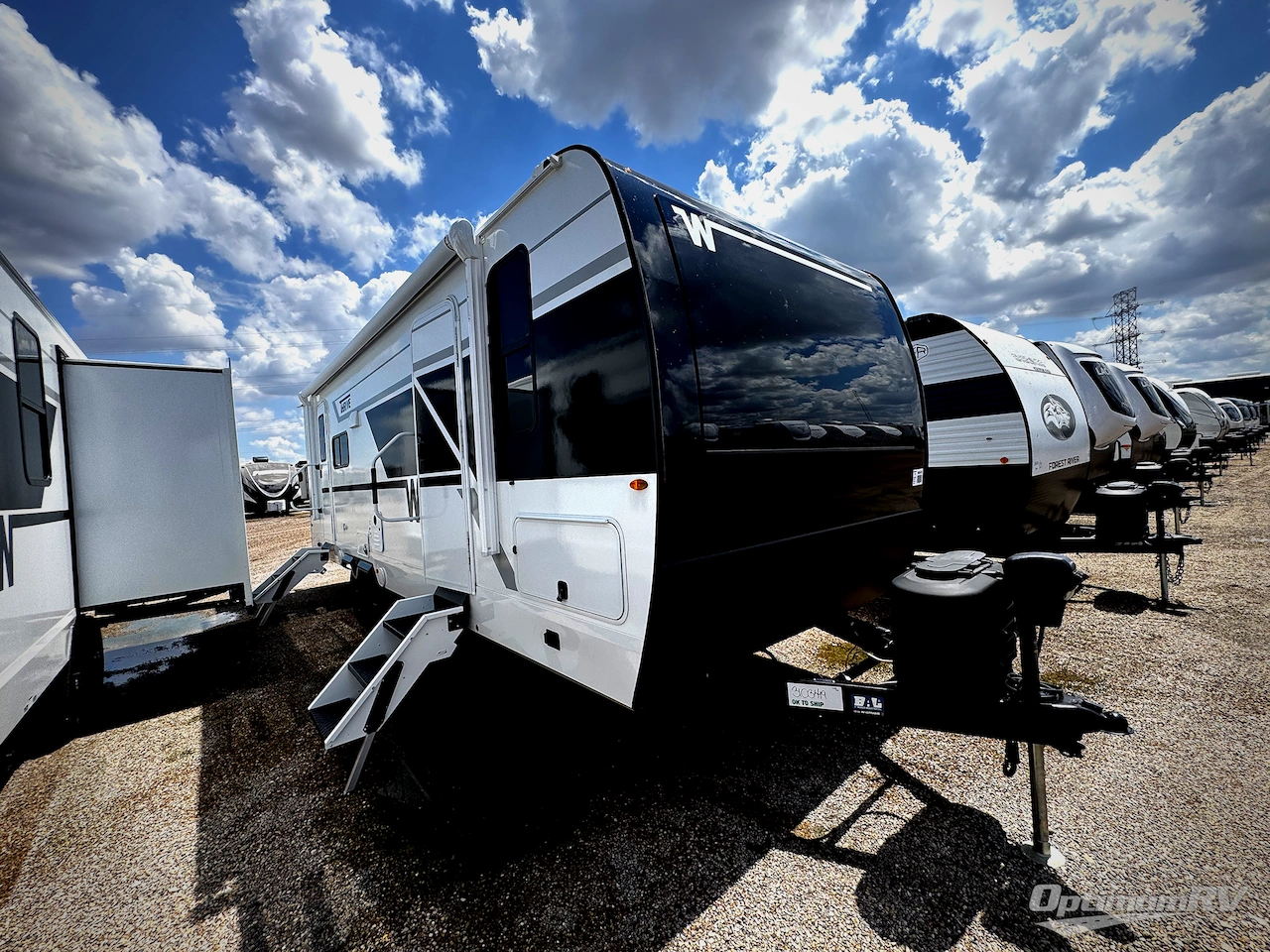 2026 Winnebago Thrive