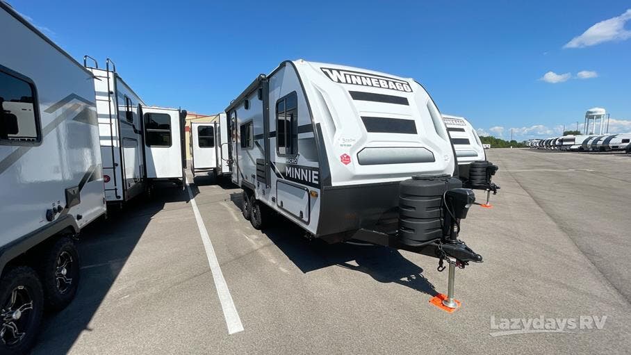 2025 Winnebago Micro Minnie 1821FB for Sale in Wilmington, OH