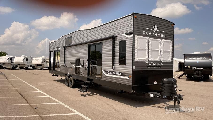 2025 Coachmen Catalina Destination 35FME for Sale in Wilmington, OH