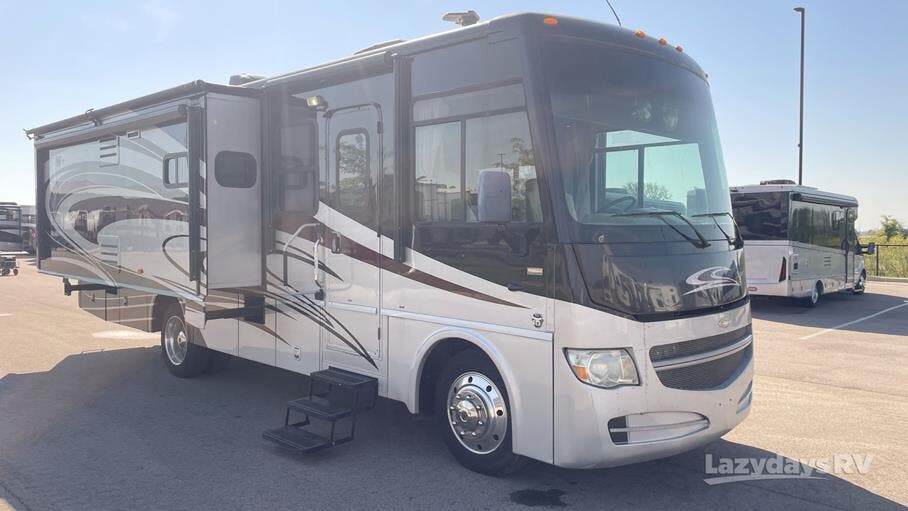 2012 Winnebago Sightseer 30A for Sale in Wilmington, OH