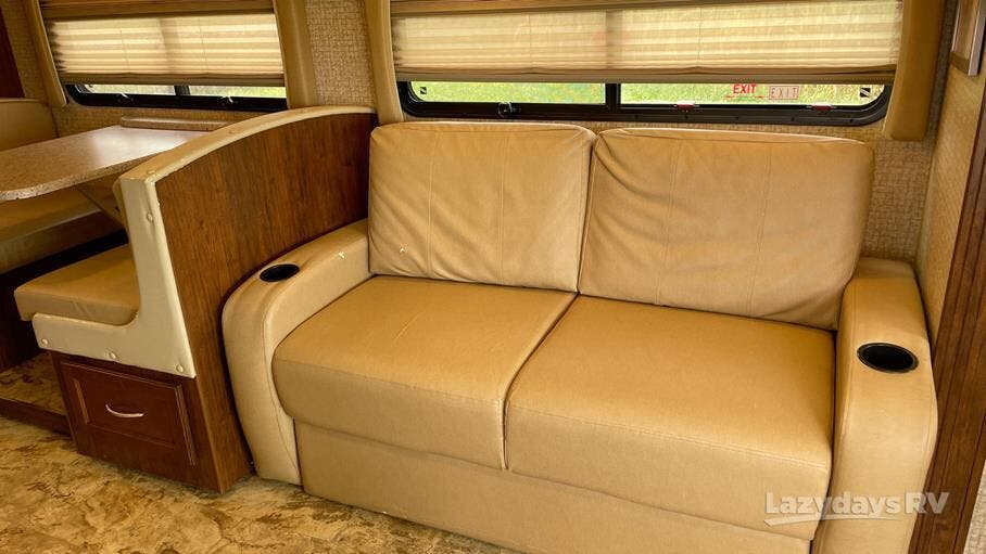 2016 Coachmen Mirada 31FW for Sale