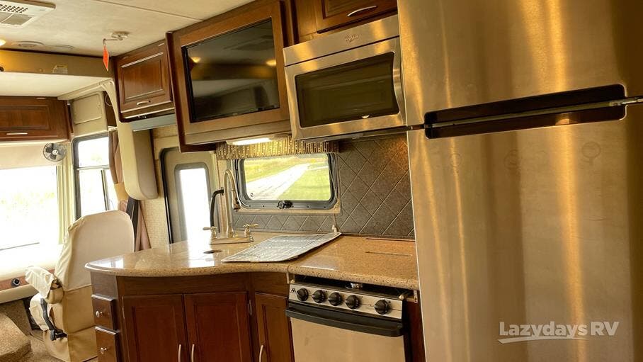 2016 Coachmen Mirada 31FW for Sale