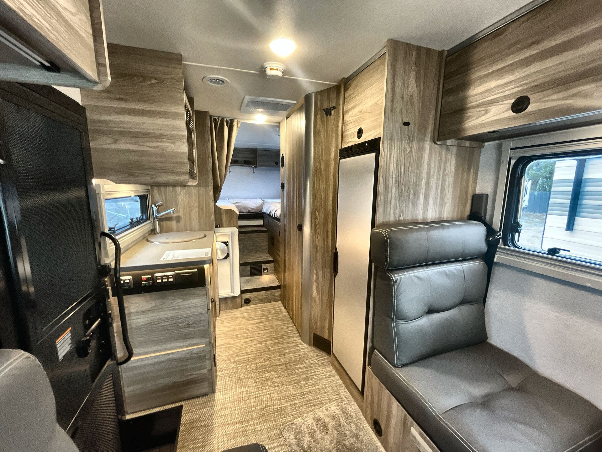 EKKO Sprinter/23B/2026 image-3