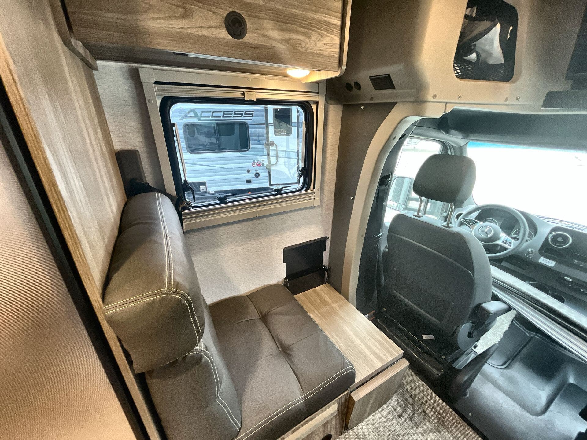 EKKO Sprinter/23B/2026 image-4