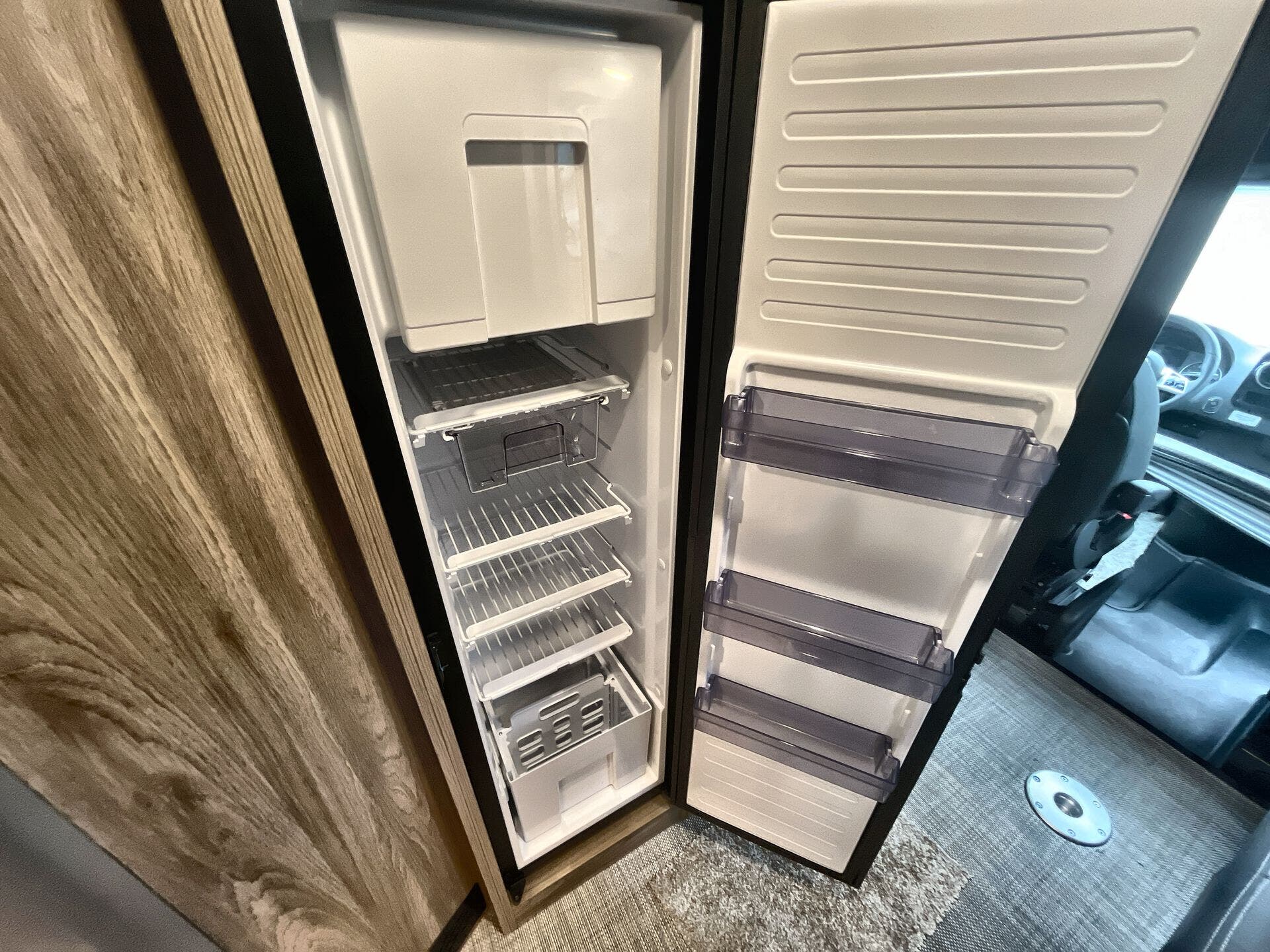 EKKO Sprinter/23B/2026 image-25