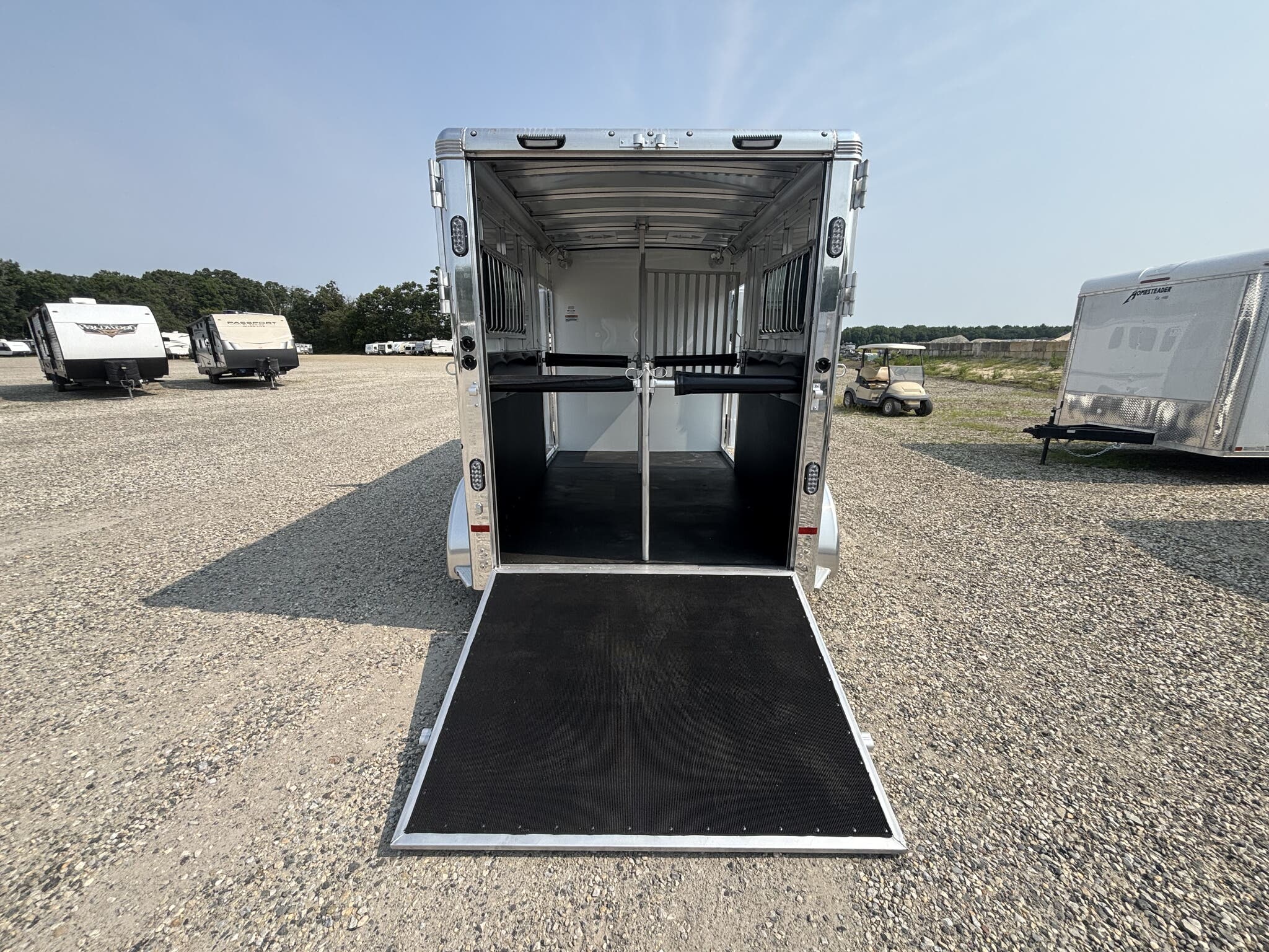 Trailer Photo 14