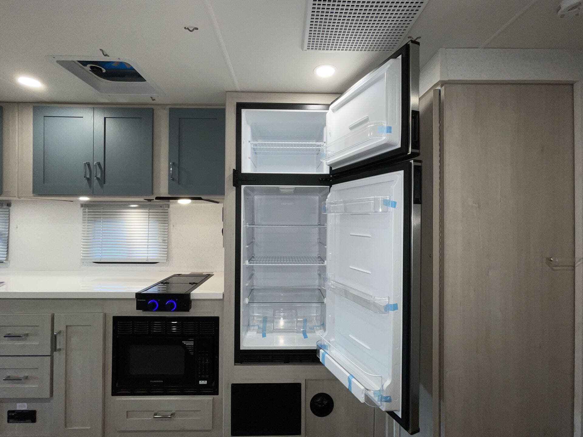 New 2027 Winnebago Sunflyer 28MB for sale in Corinth, TX