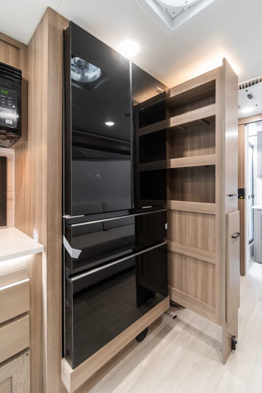 New 2026 EAST TO WEST Bravado 29S Motor Home Class C at Blue Compass RV ...