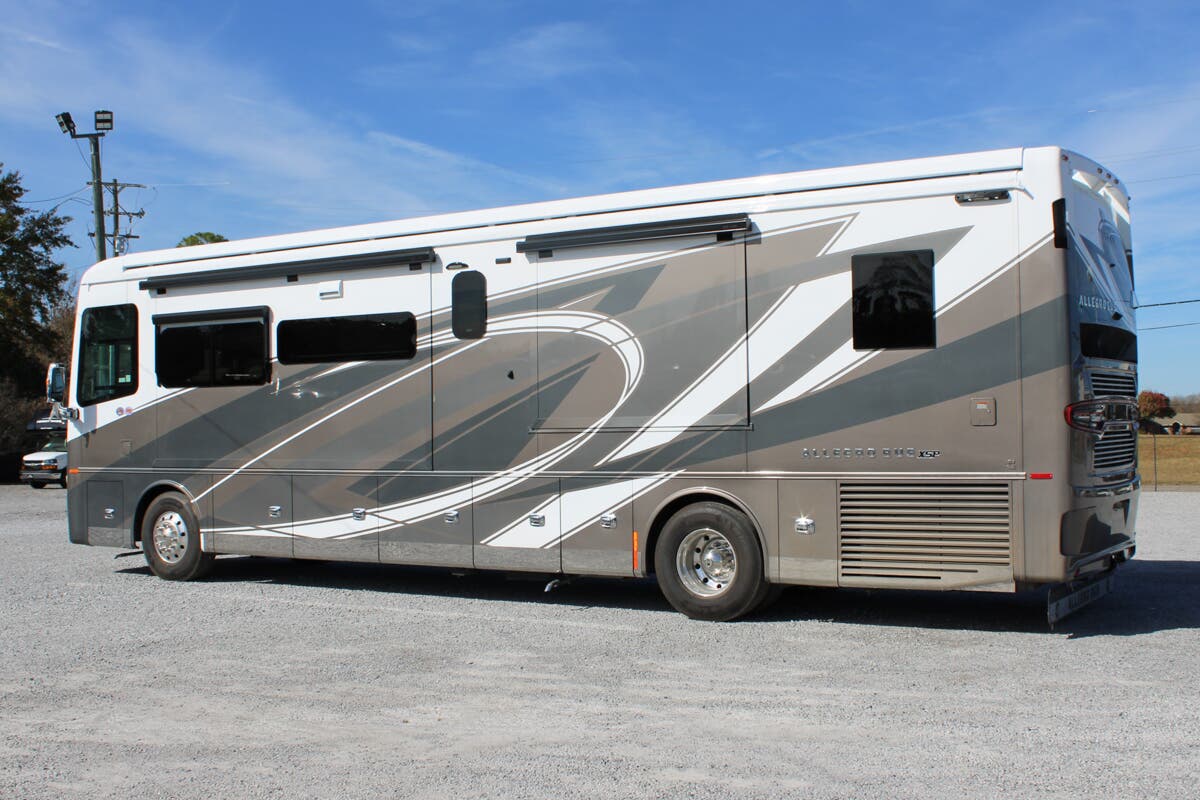 2026 Tiffin Motorhomes Allegro Bus 40 IP for Sale