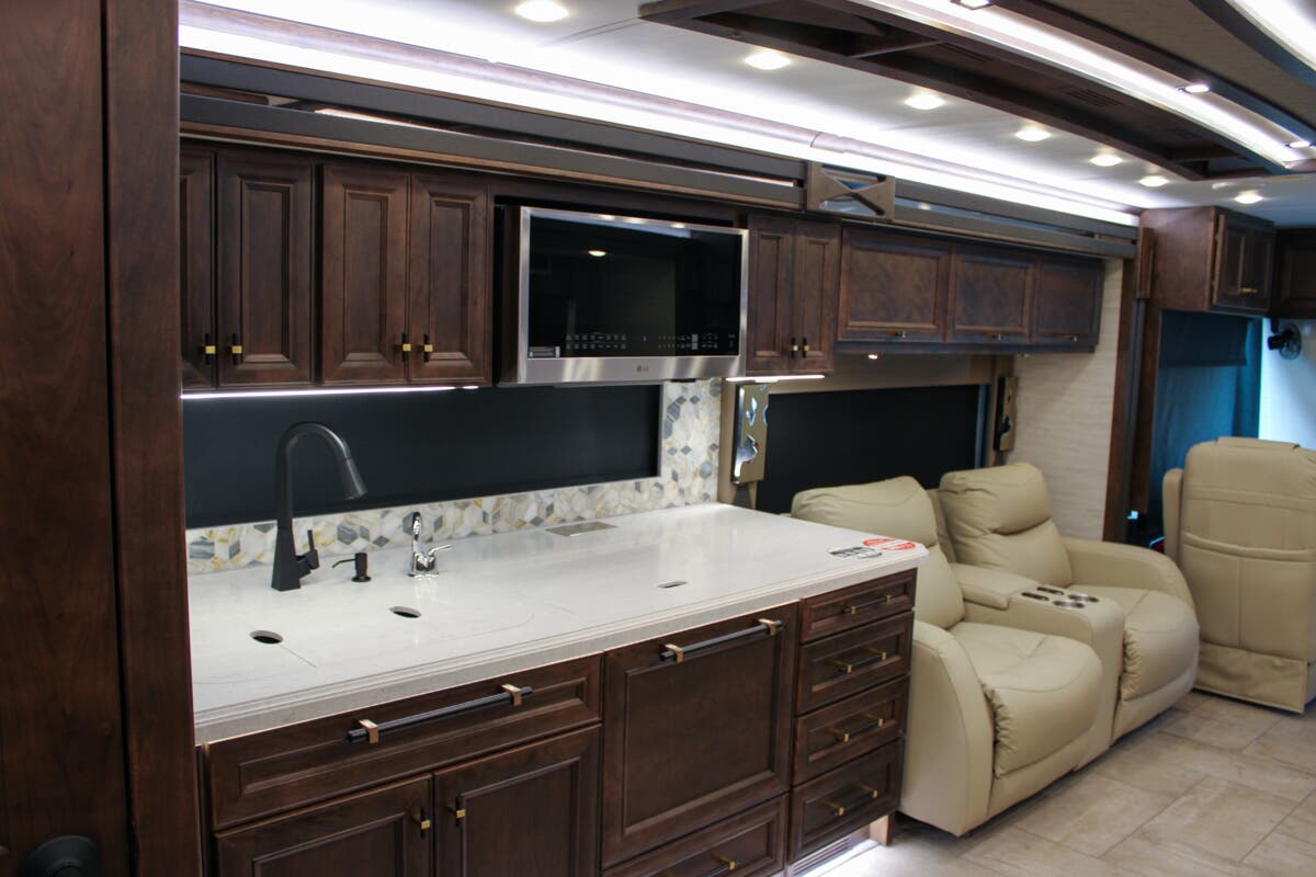 2026 Tiffin Motorhomes Allegro Bus 40 IP for Sale