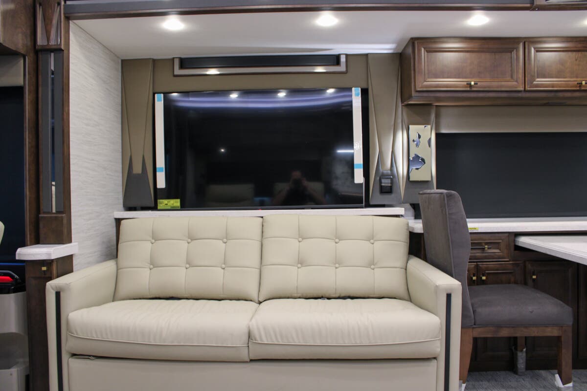 2026 Tiffin Motorhomes Allegro Bus 40 IP for Sale