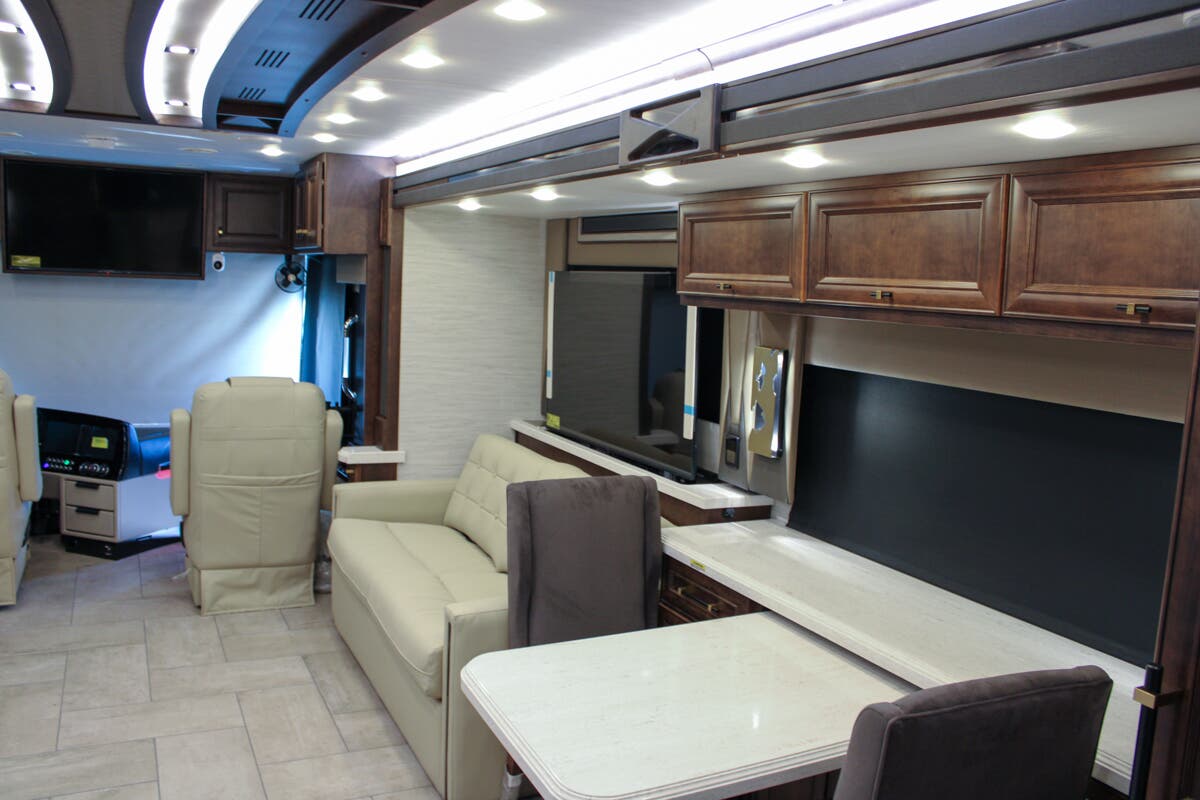 2026 Tiffin Motorhomes Allegro Bus 40 IP for Sale