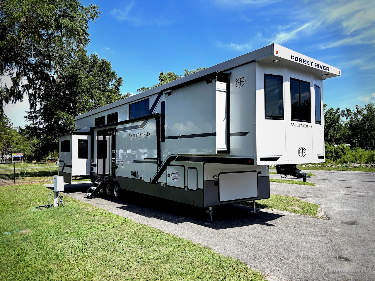 2025 Forest River Wildwood Heritage Glen for sale on Searchshop