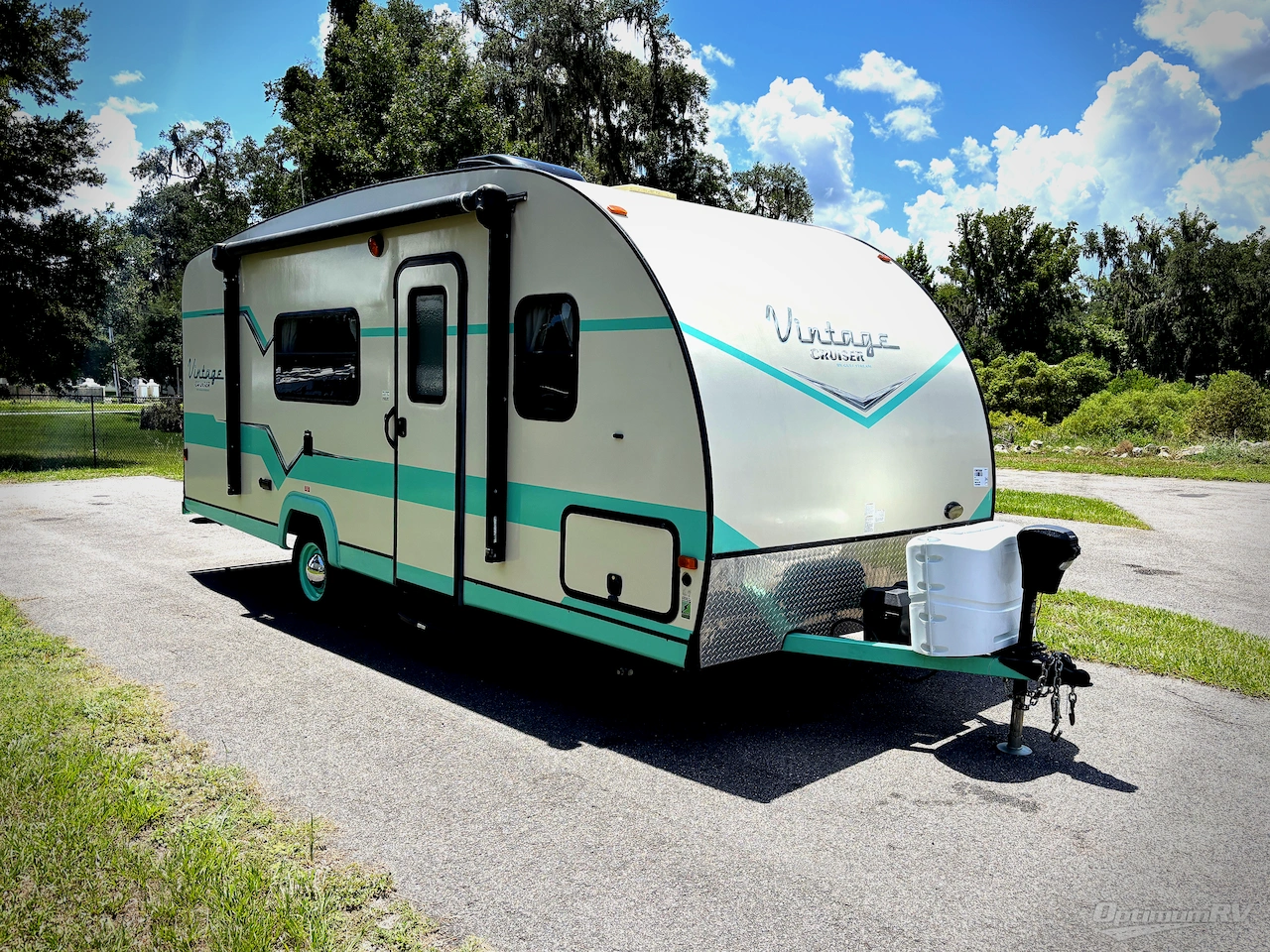 2017 Gulf Stream Vintage Cruiser for sale on Searchshop