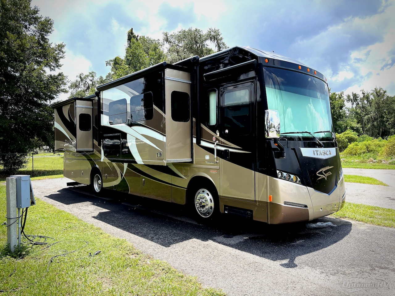 2015 Itasca Meridian for sale on Searchshop