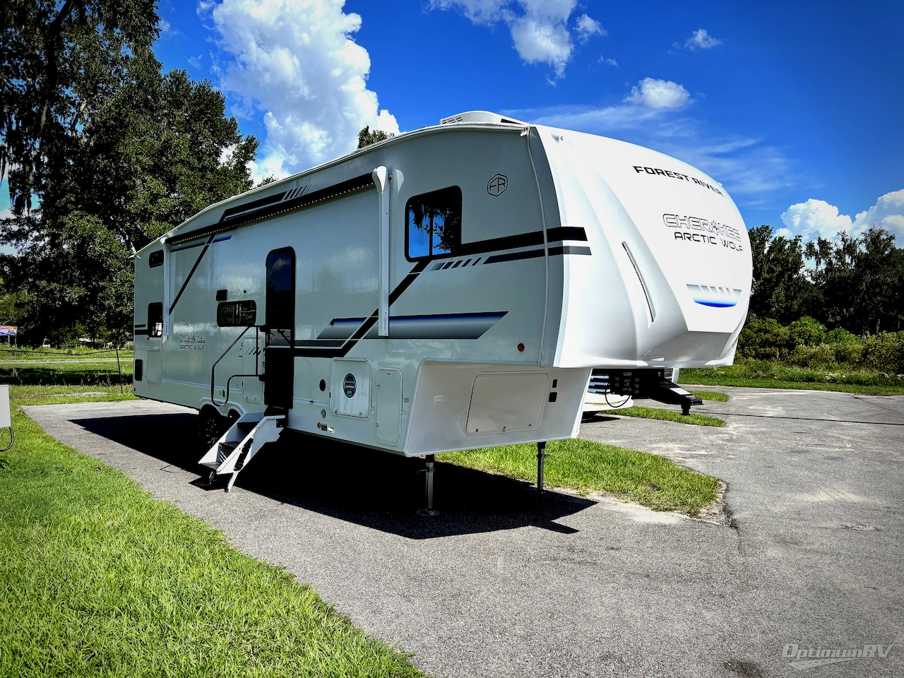 2026 Forest River Cherokee Arctic Wolf — front three-quarter view
