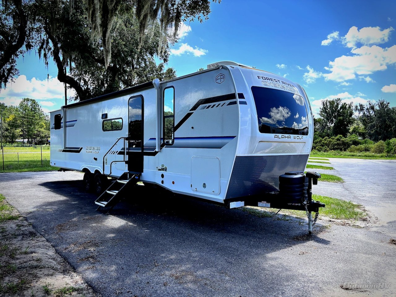 2026 Forest River Cherokee Alpha Wolf — front three-quarter view