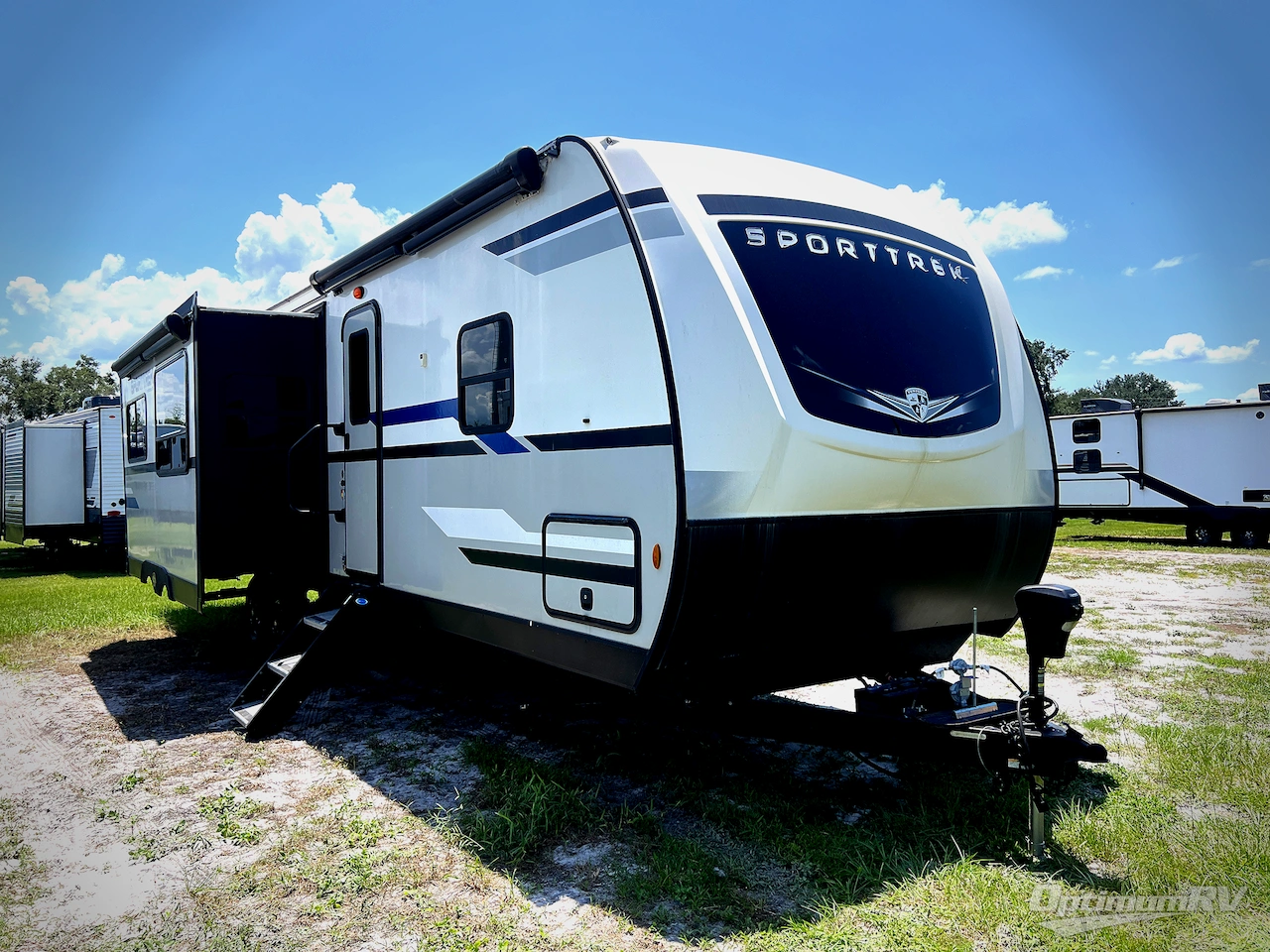 2022 Venture RV SportTrek