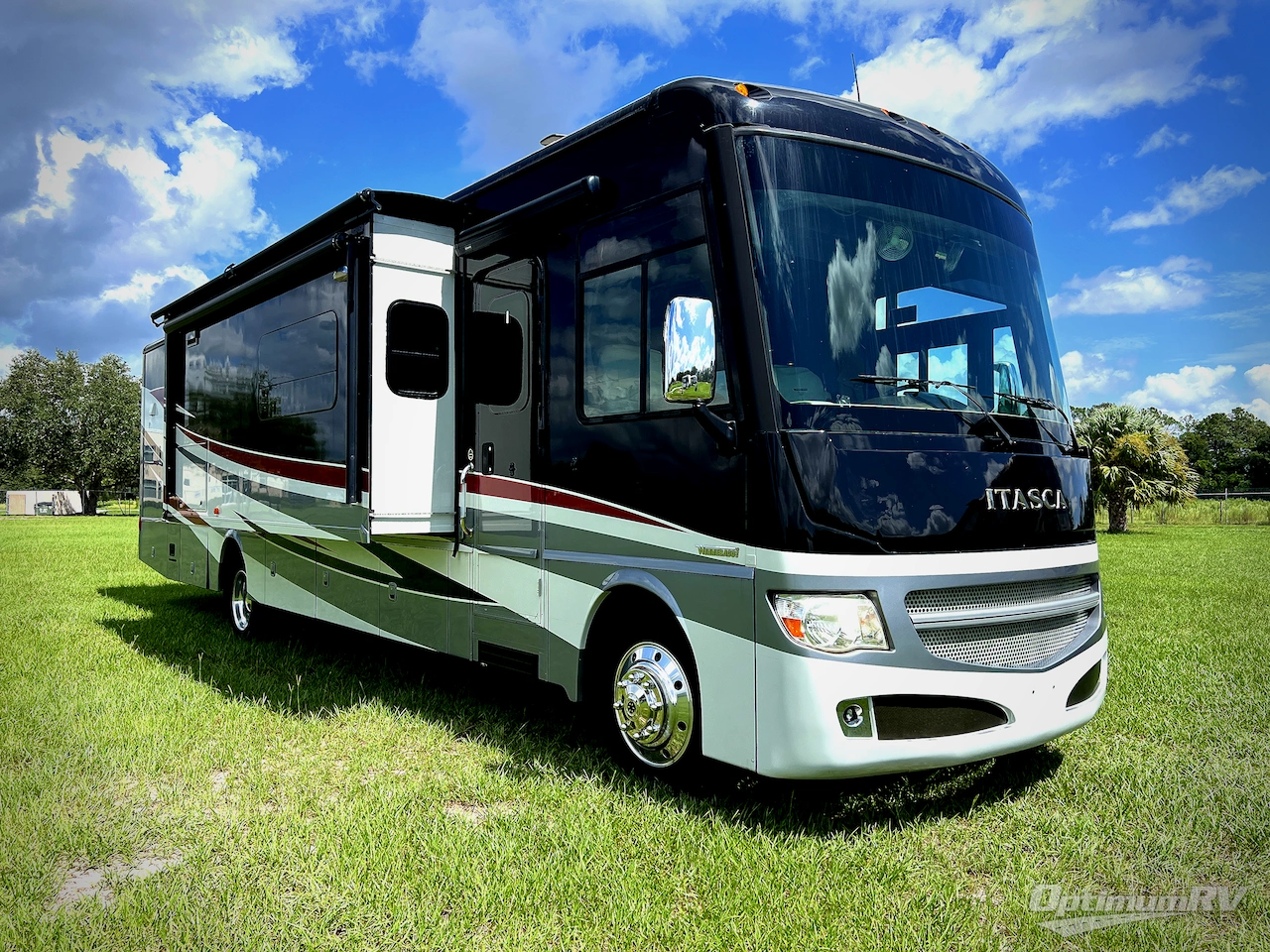 2015 Itasca Suncruiser for sale on Searchshop