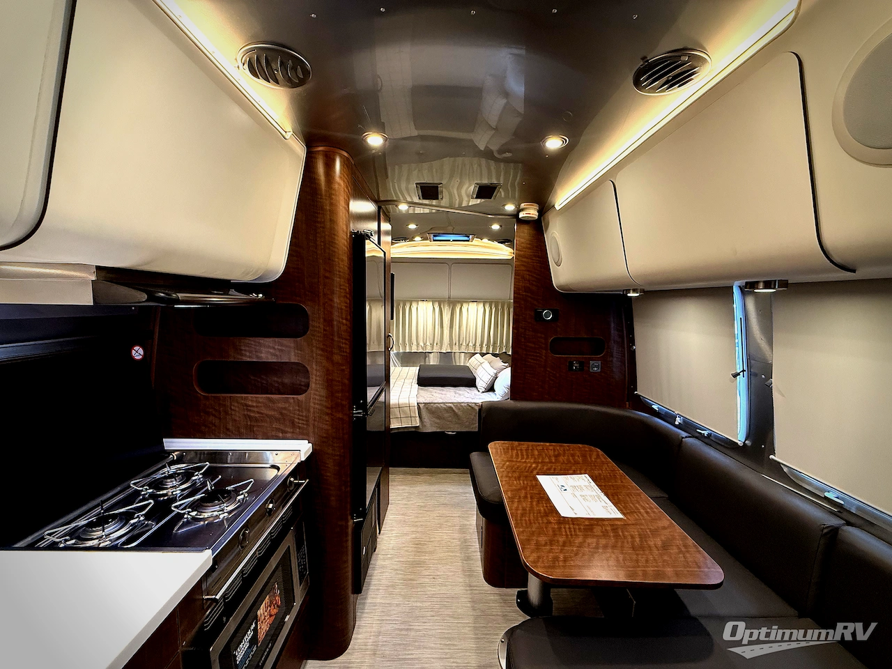 2021 Airstream Globetrotter