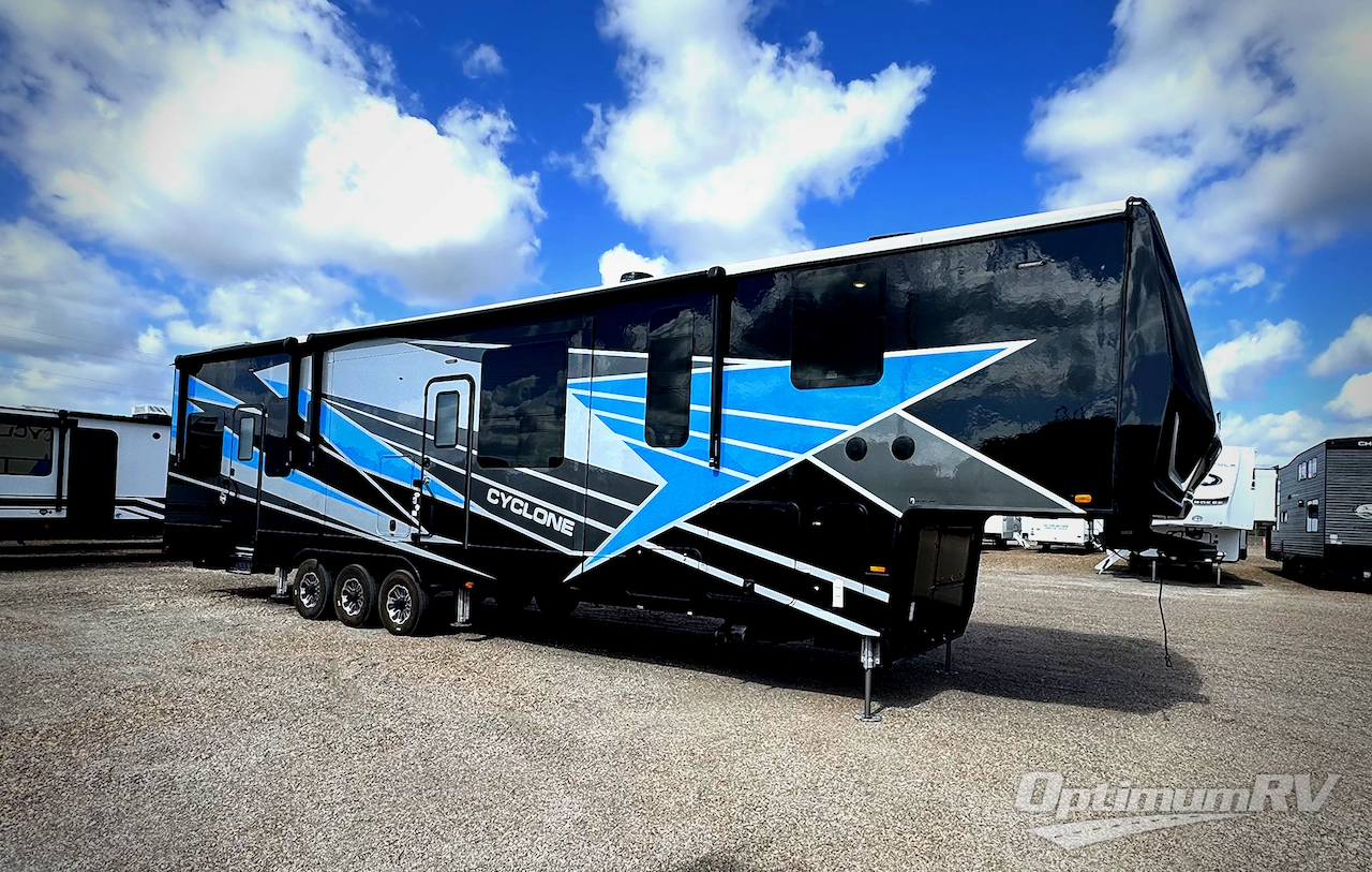 2023 Heartland Cyclone — front three-quarter view